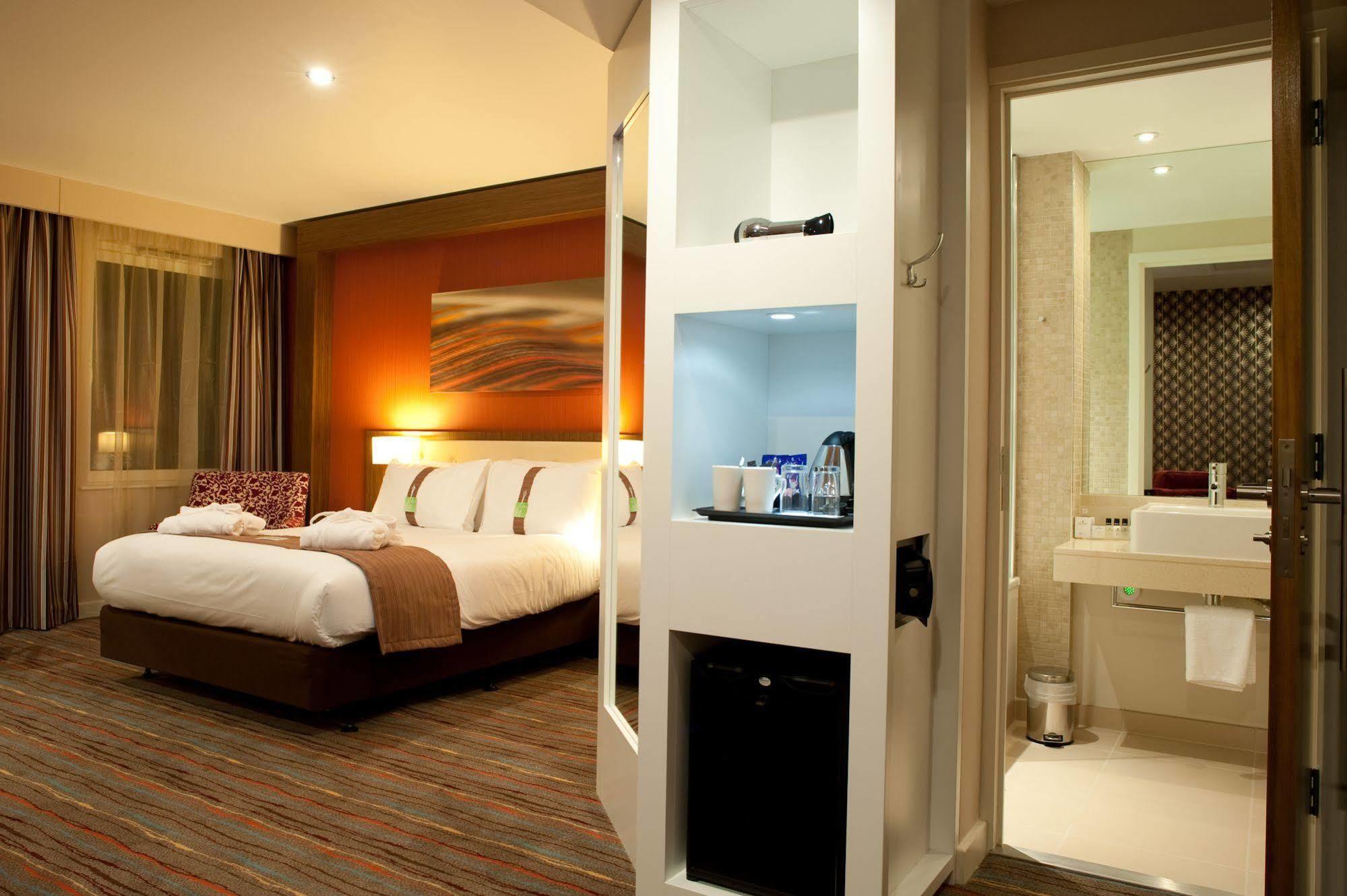 Holiday Inn Derby Riverlights By Ihg Eksteriør bilde